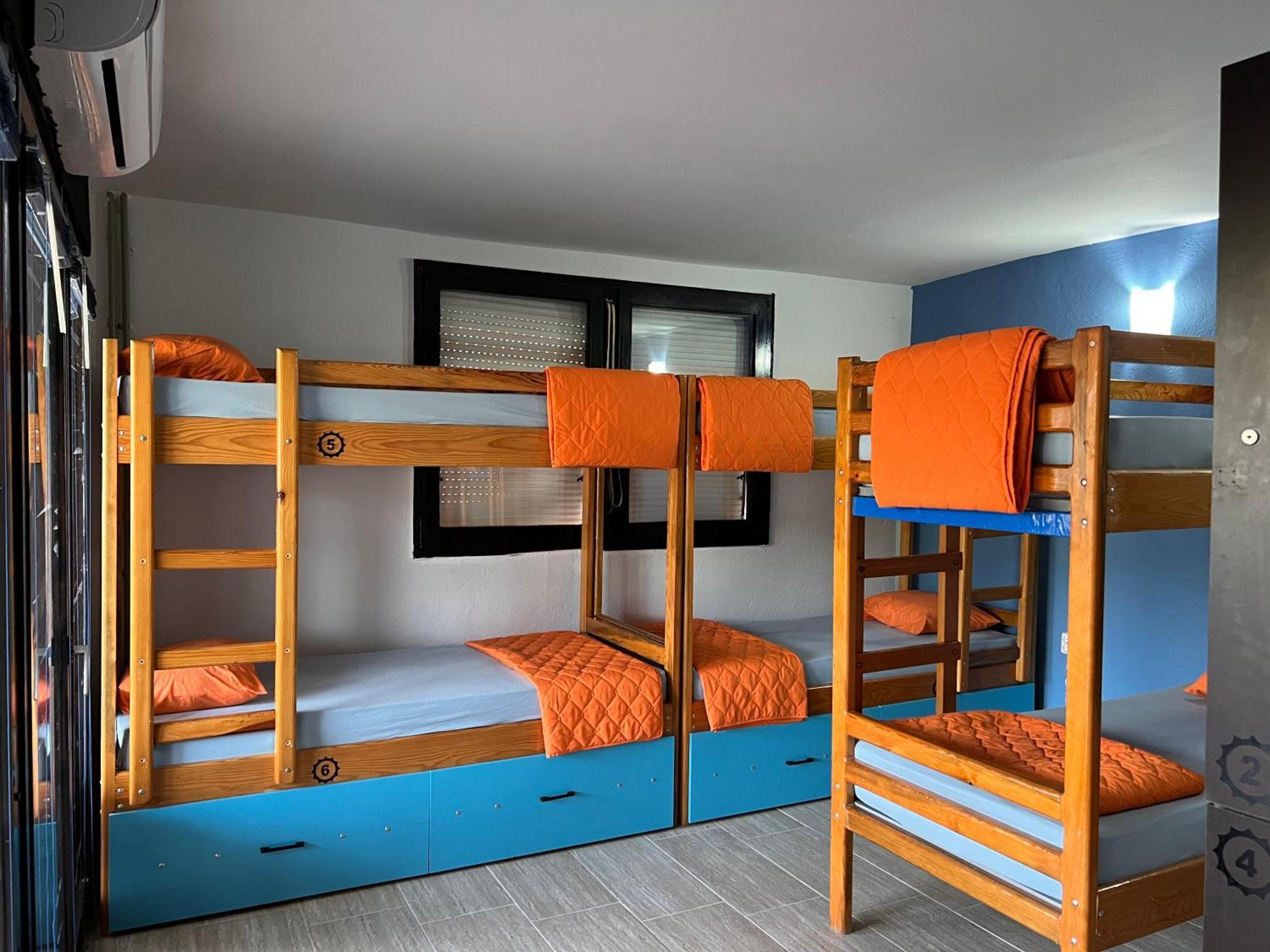 Blue Orange Lake Hostel Ohrid Esterno foto
